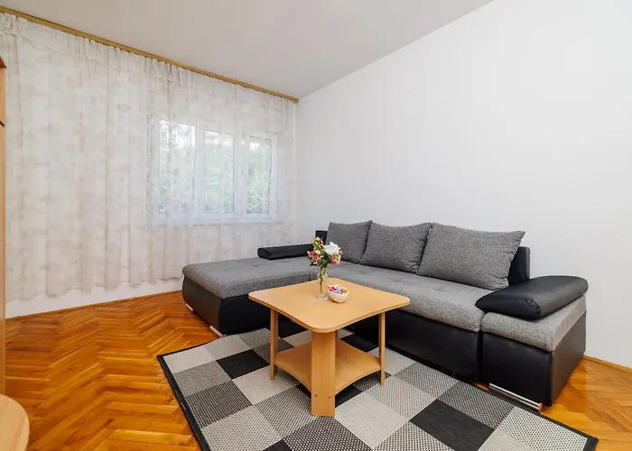 Johann I Διαμέρισμα